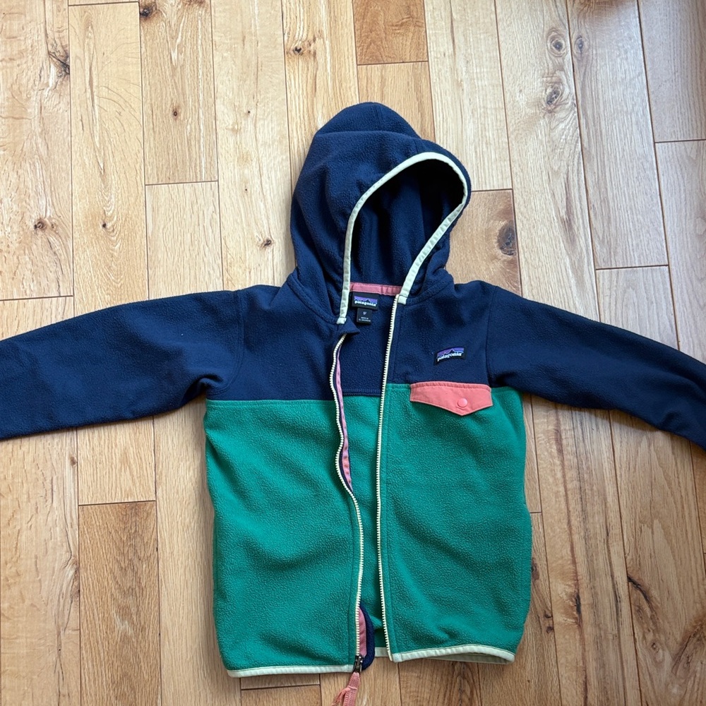 Patagonia kids Micro D fleece zip-up good condition 5T
